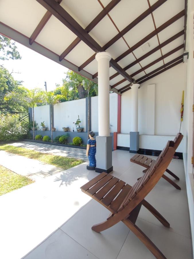 Sara Place Tangalle Eksteriør bilde